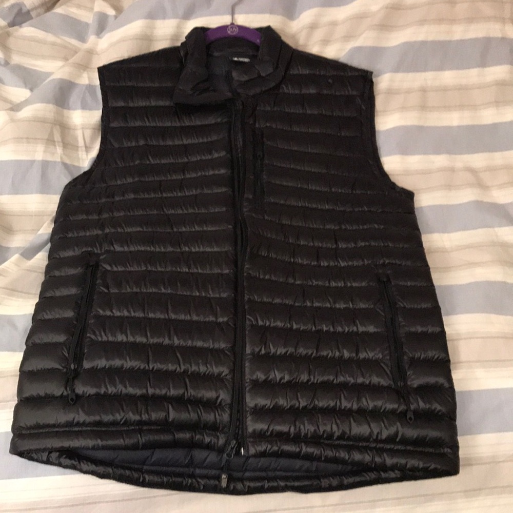 Men’s Large Black Eastern Mountain Sports Vest